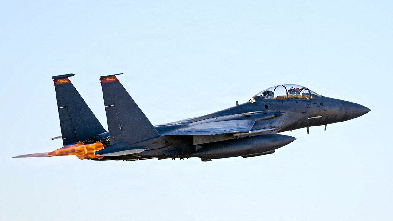 What happens when a fighter pilot ejects? Inside the split-second ...