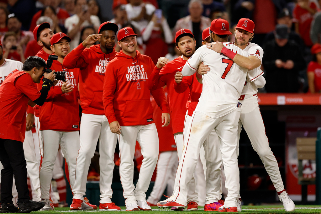 Jo Adell robs 3 homers in what Torii Hunter calls the greatest ...