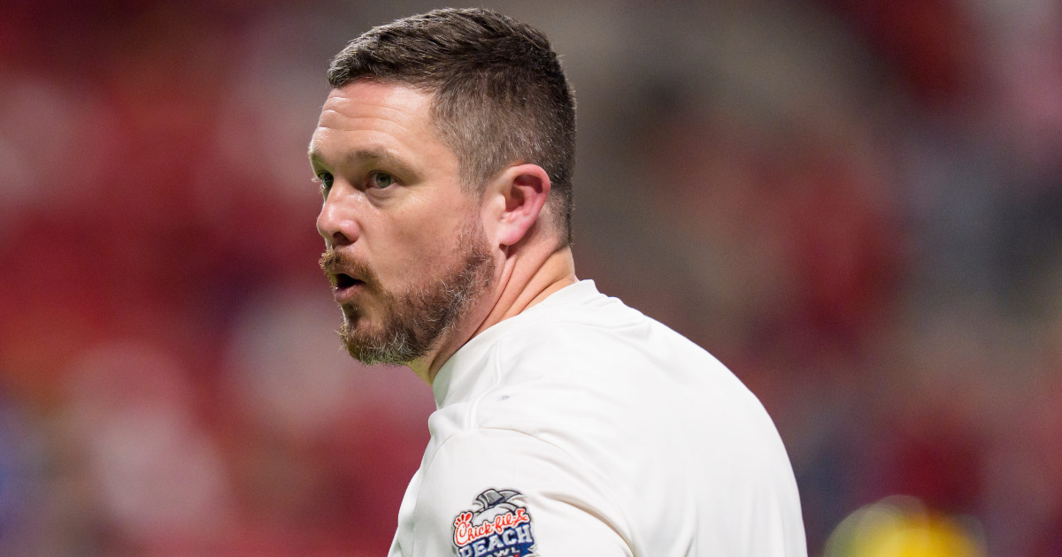 Oregon continues to add key pieces to top-10 recruiting class in 2027