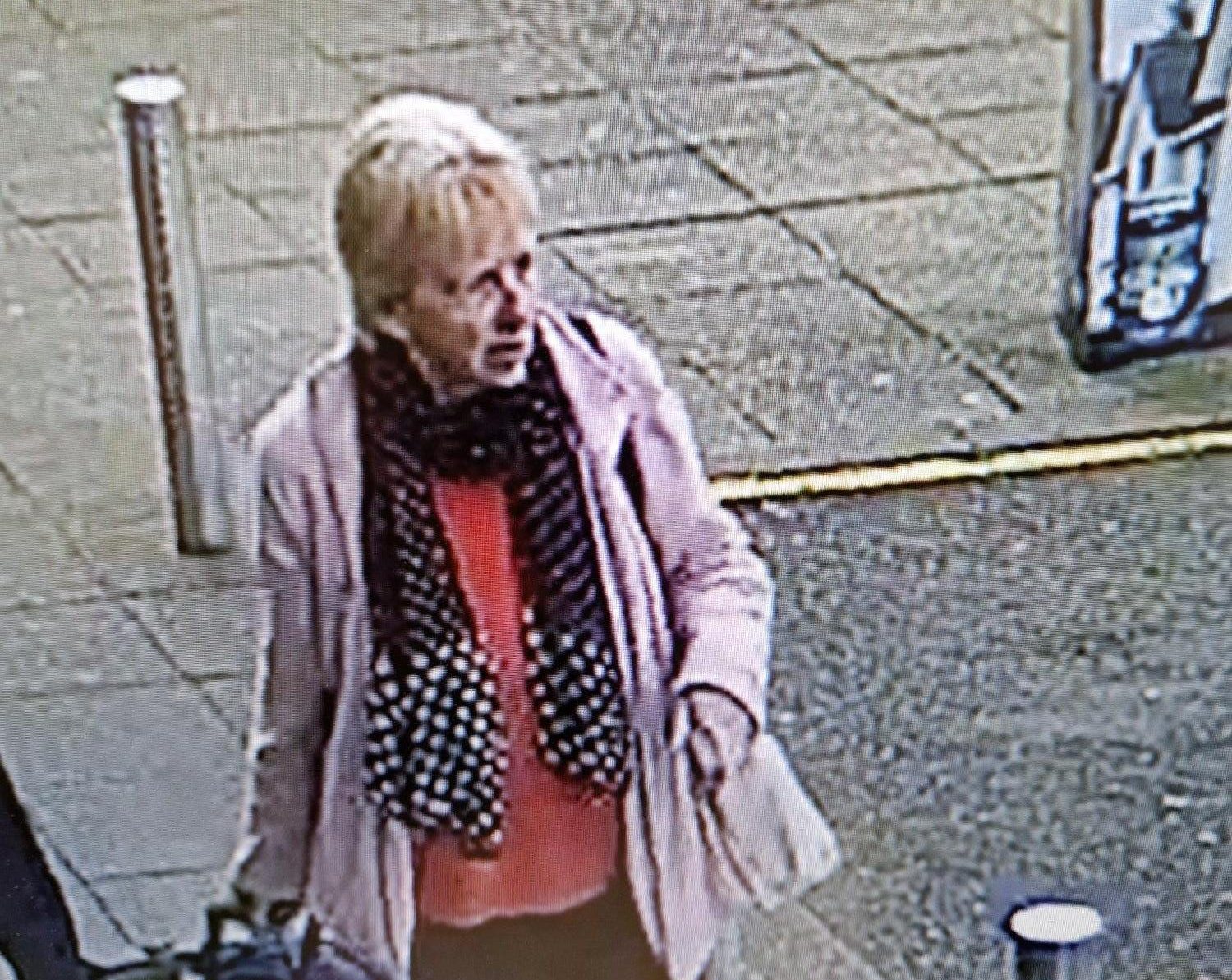 Police hunt woman who 'pooed on shelf' in shopping centre and just ...