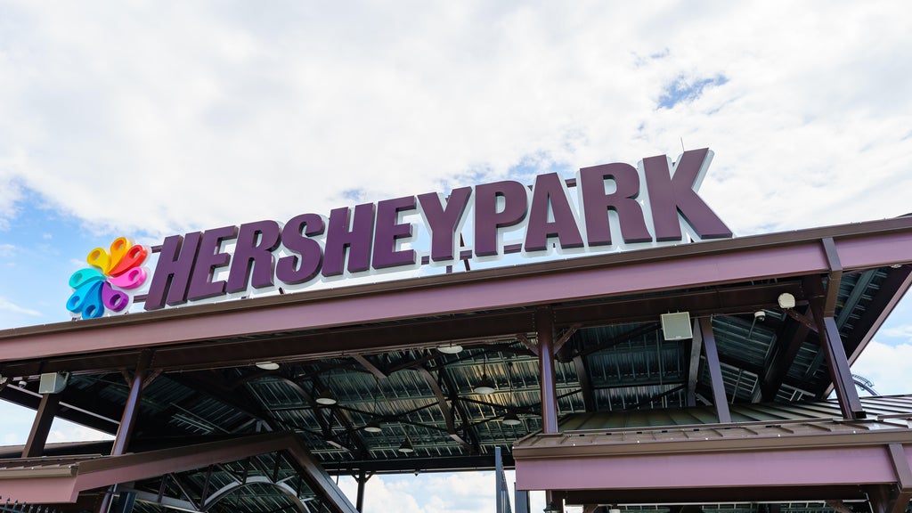 18-month-old injured at ZooAmerica in Hersheypark after crawling under ...