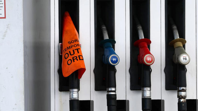 Energy minister’s big update as fuel crisis continues