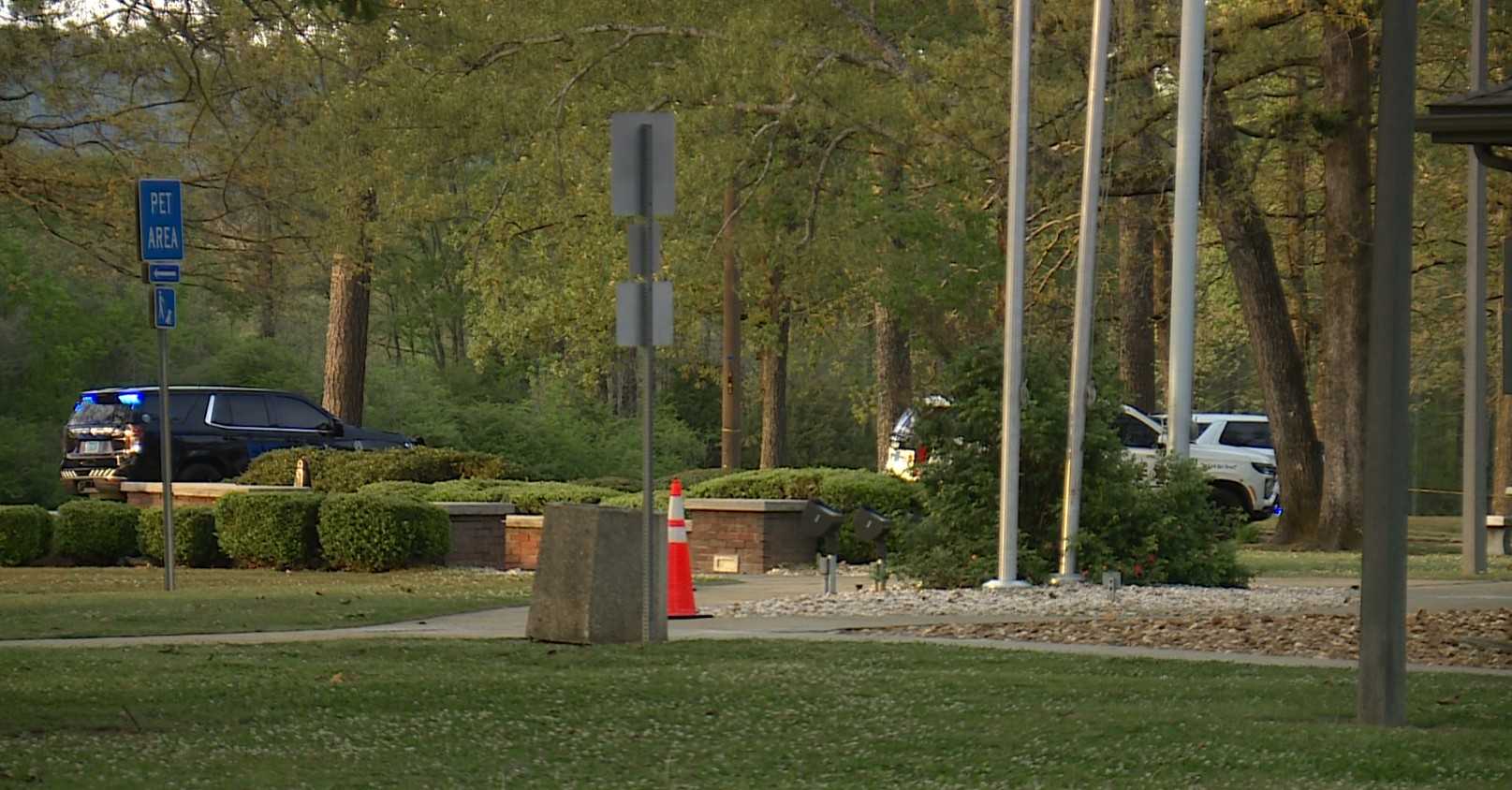 Shooting investigation underway at I-59 rest area in St. Clair County