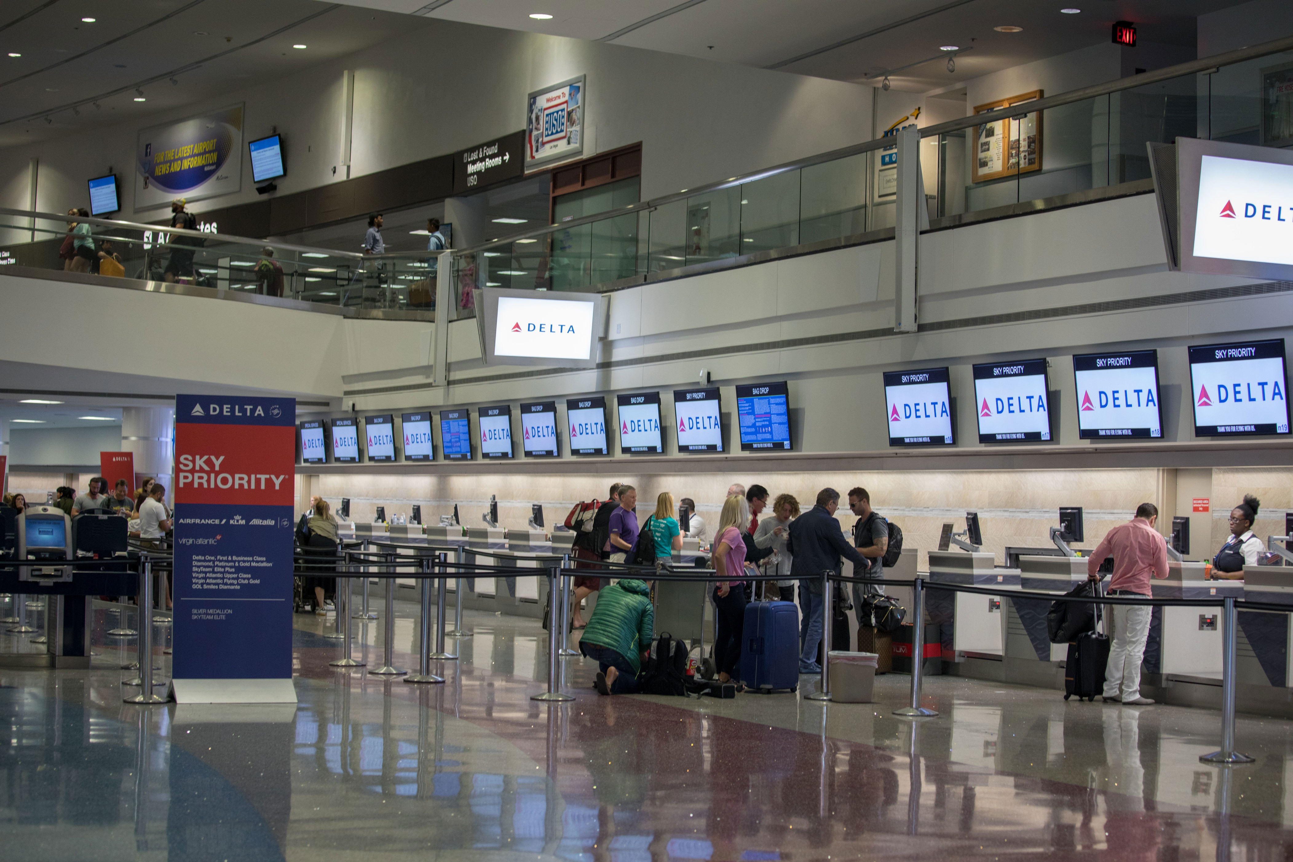 Delta Air Lines issues Easter travel warning at two major airports as ...
