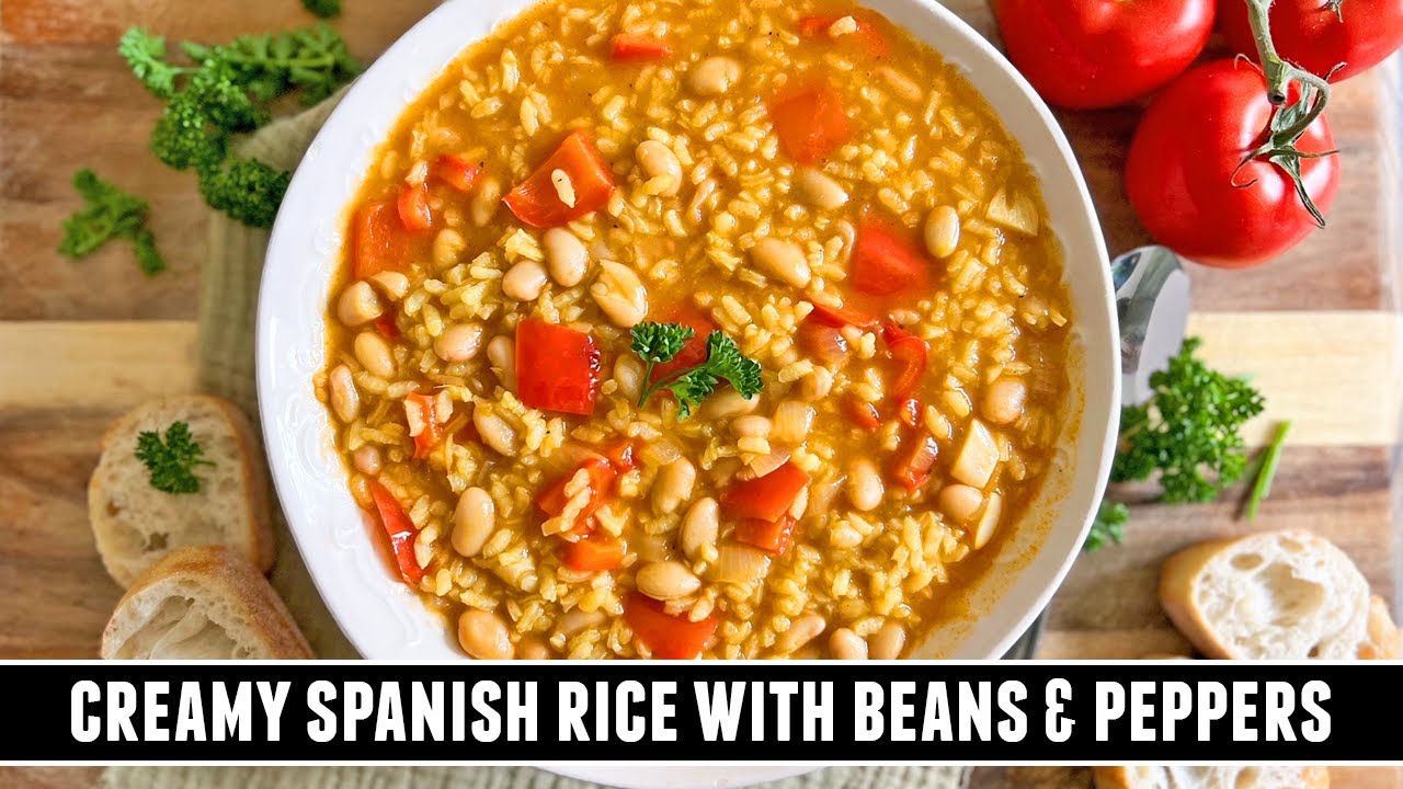 Creamy rice with beans and peppers Spanish style