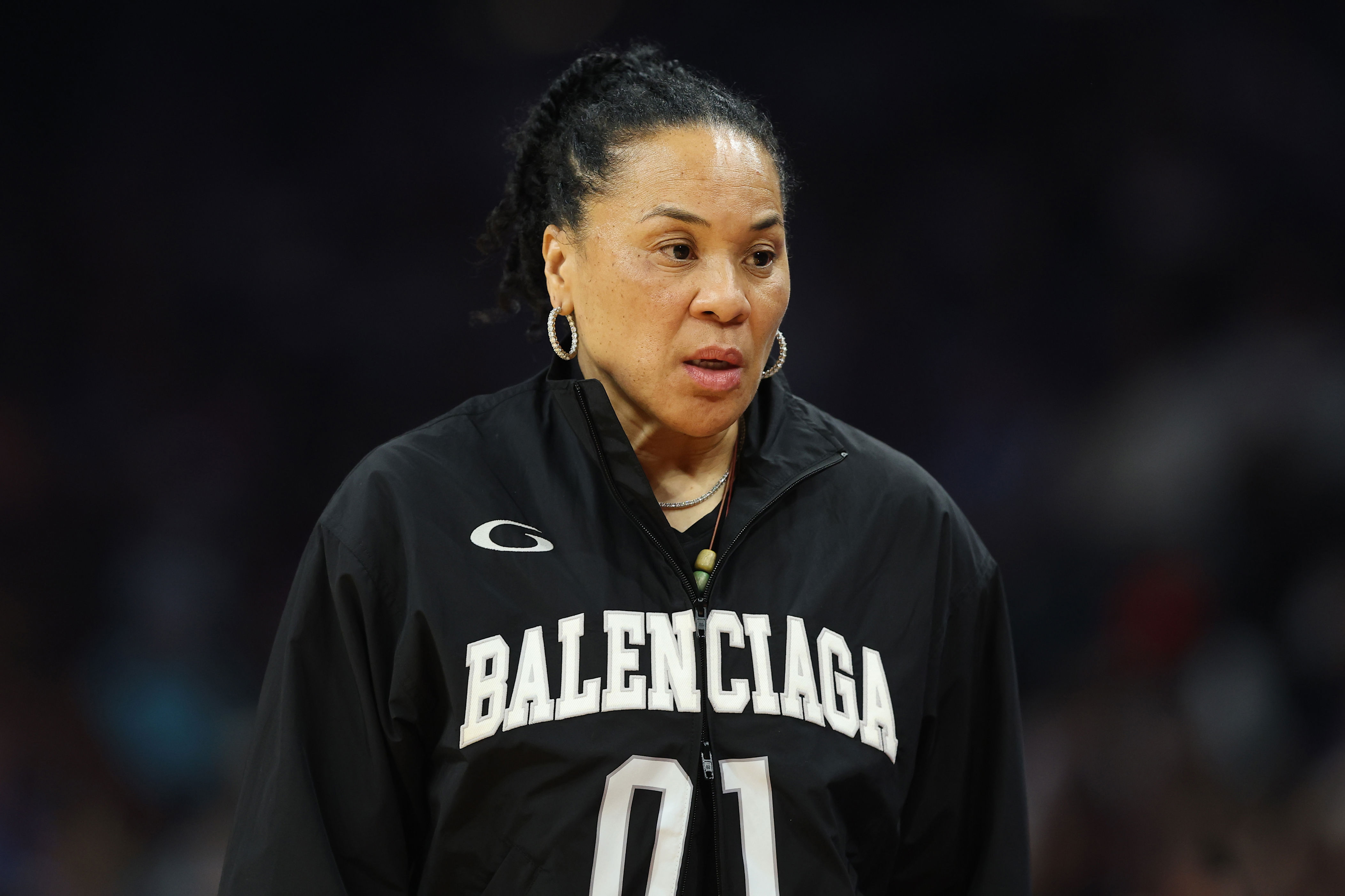 Dawn Staley sends clear message after Geno Auriemma