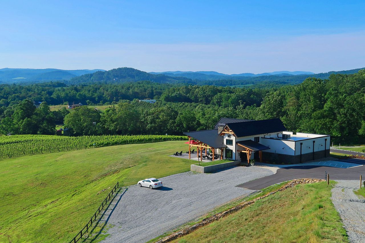 Stone Ashe Vineyards