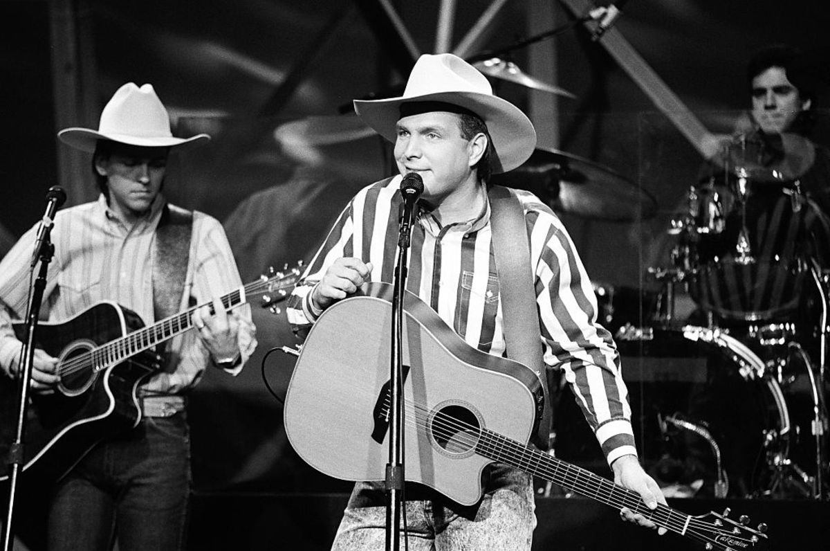 1991 classic cover became a No. 1 hit 35 years ago after one simple ...