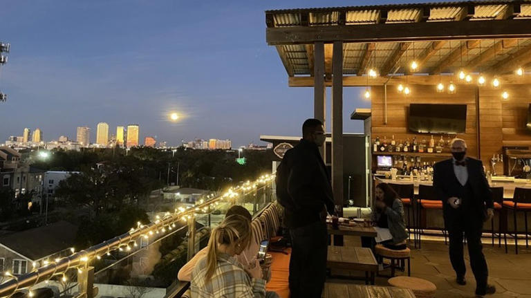 Tampa's best rooftop bars serve sweeping views and standout cocktails ...