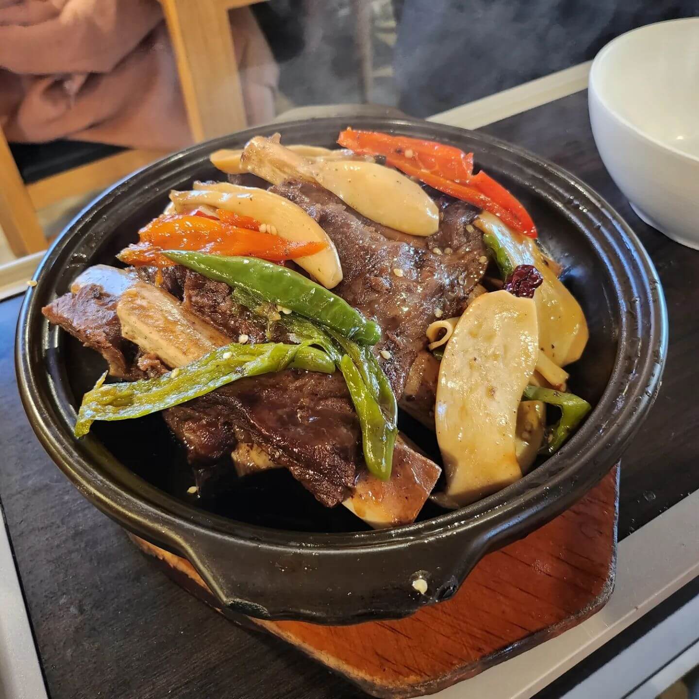 단짠맛부터 매운맛까지 다채롭게 즐기는 갈비찜 맛집 5