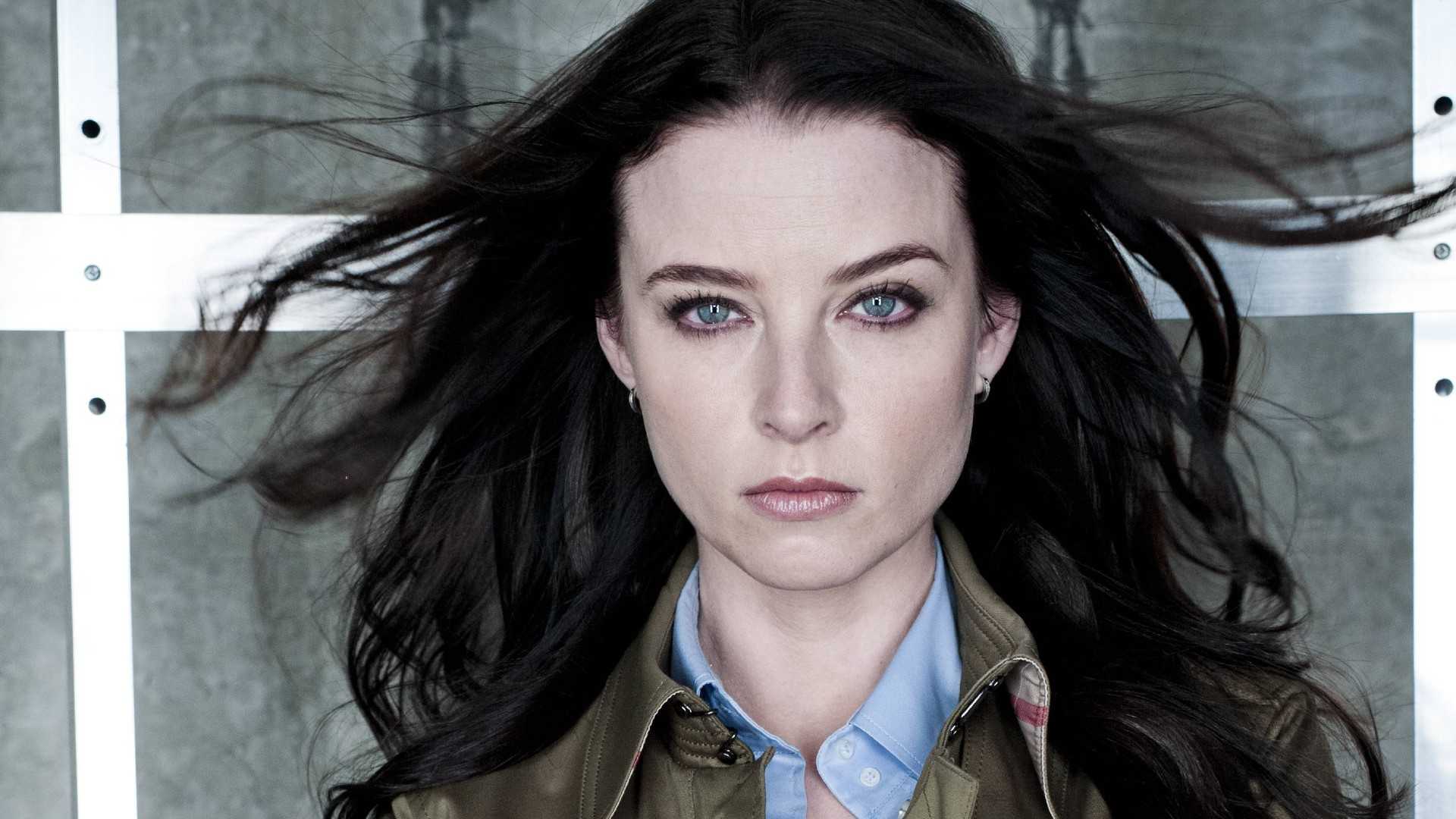 Kiera In Continuum