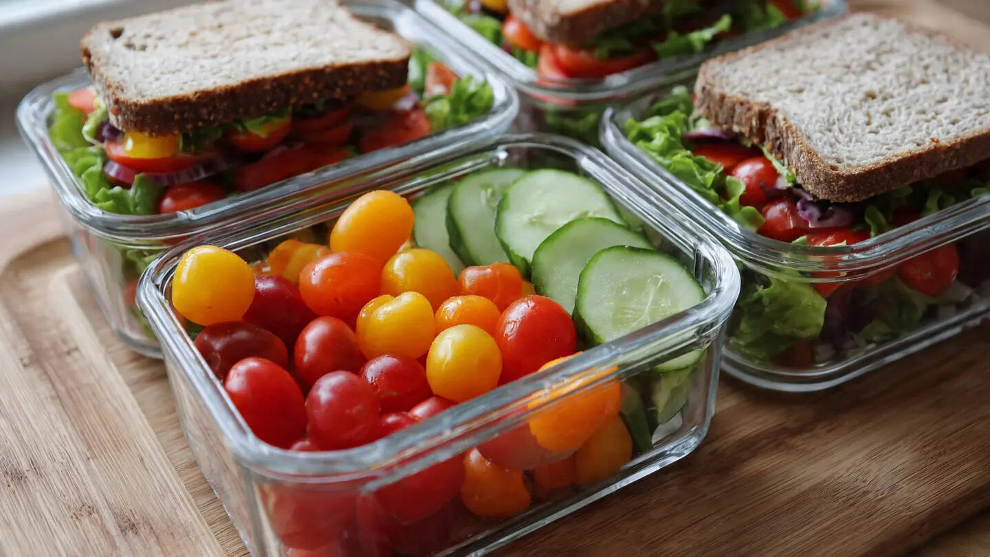 How to pack lunches that stay fresh longer without losing taste ...