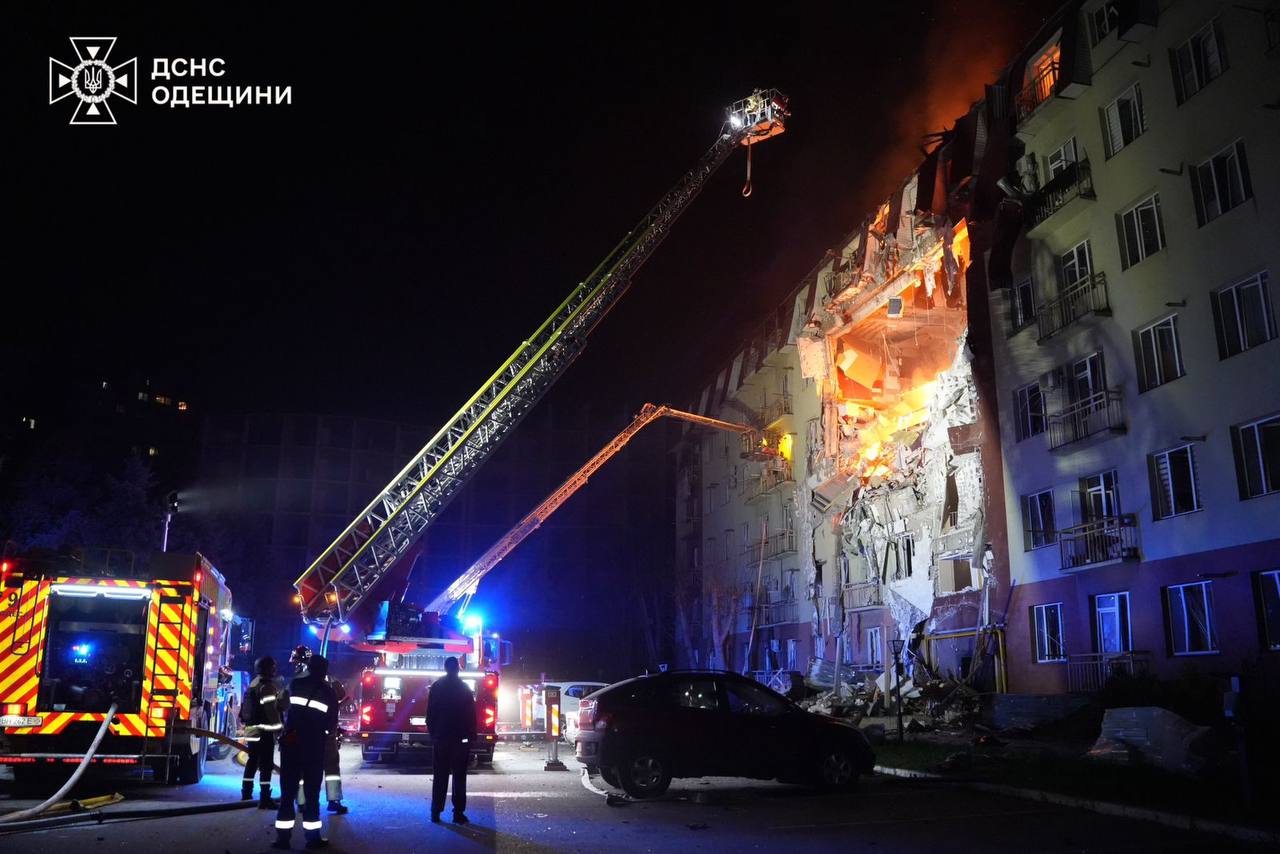 3 killed, including child, another 10 injured in Russian attack on Odesa
