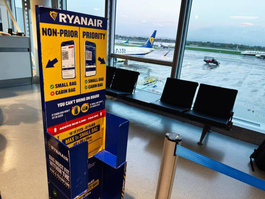 Ryanair signage guides passengers