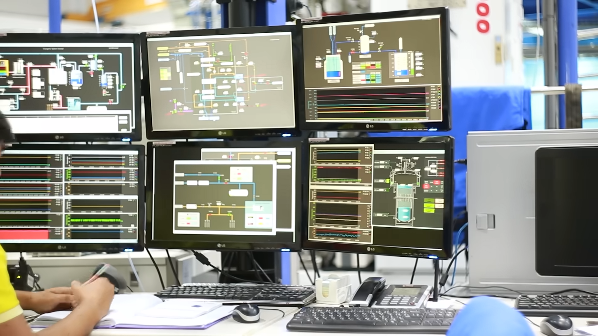 A USB drive carried a secret weapon - and nuclear machines began to fail