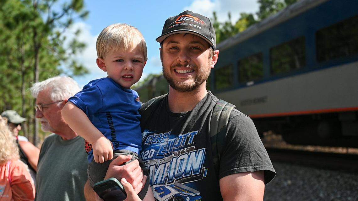 A train to Rockingham is met by Kyle Petty and fans hoping to reconnect ...