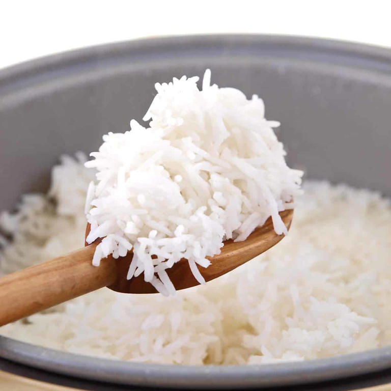 Rice cooker white rice