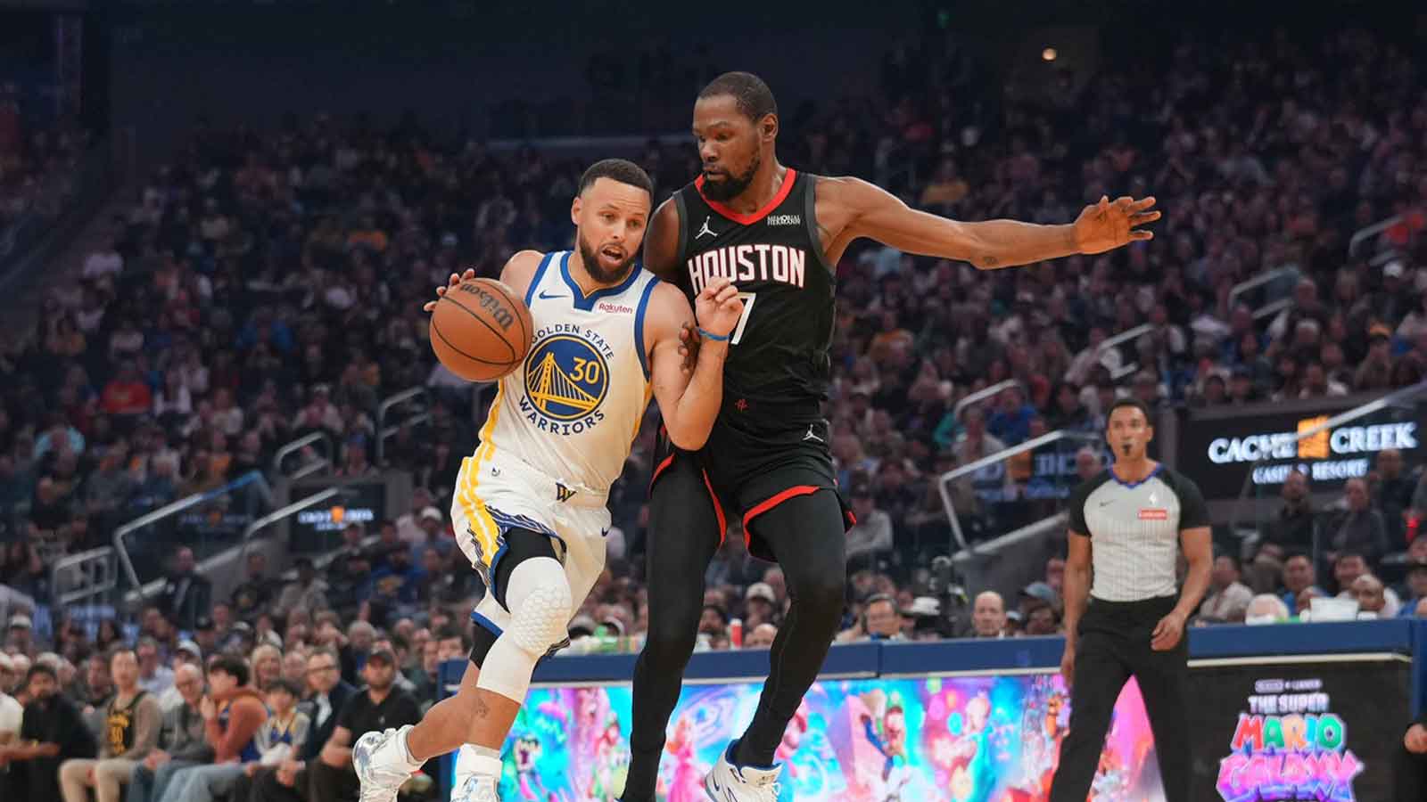 Rockets fans erupt with reactions to wild ending in win vs. Warriors