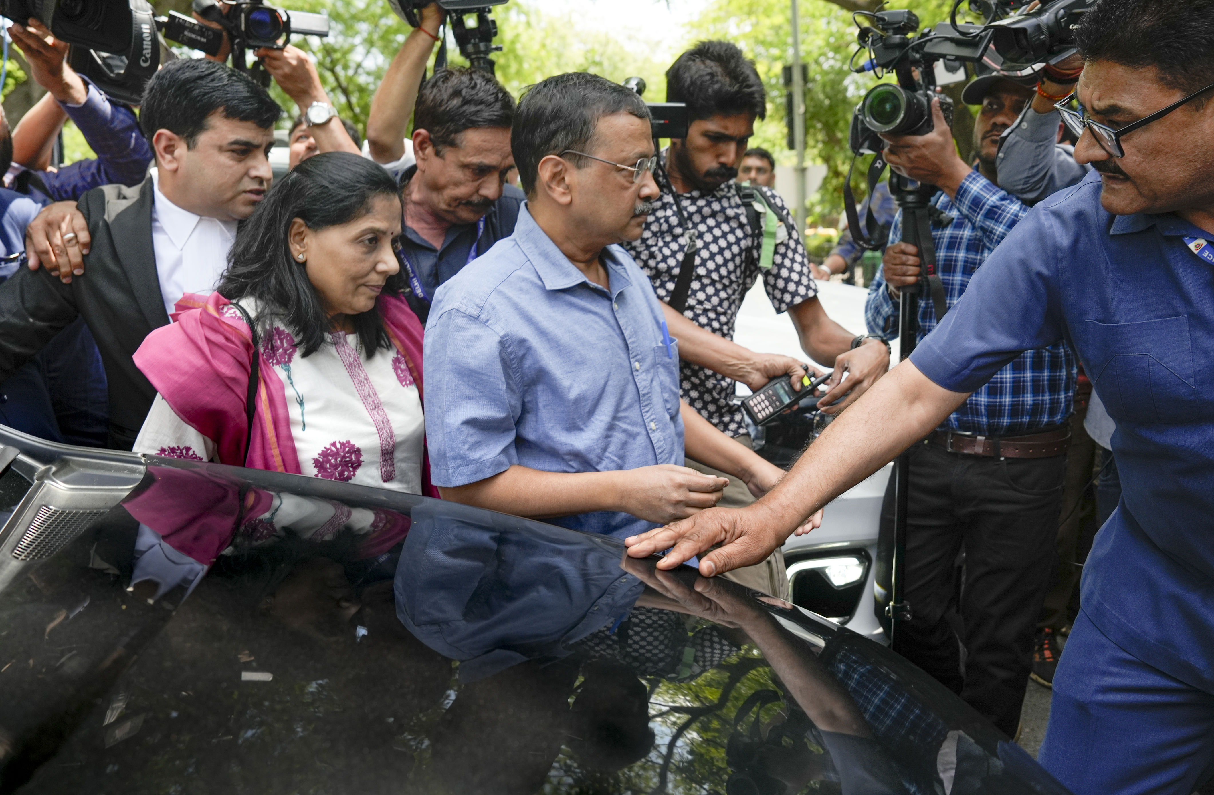 Kejriwal personally seeks judge's recusal in excise case