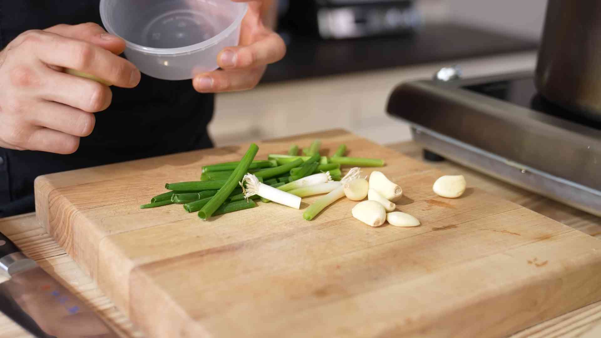 Three untraditional ramen methods tested - what actually works