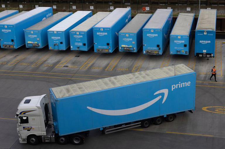 Amazon slaps 3.5% fuel surcharge as Iran war drives oil costs higher