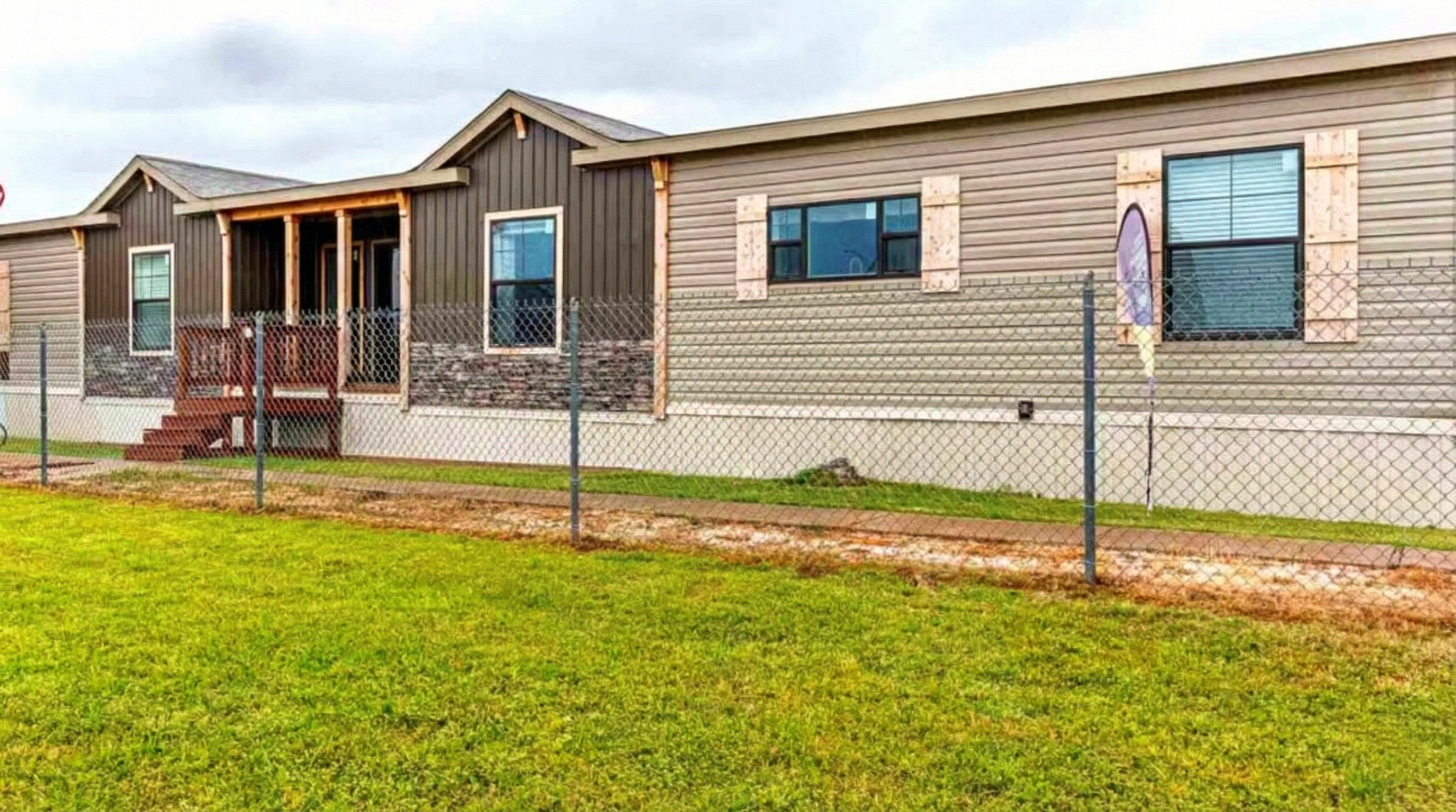 I could live in this closet - this mobile home is massive