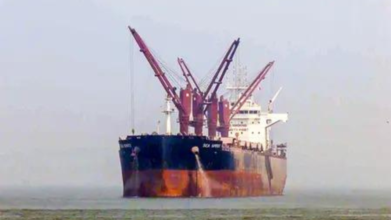 Reliance Industries unit loading 2 million barrels of Venezuelan crude ...