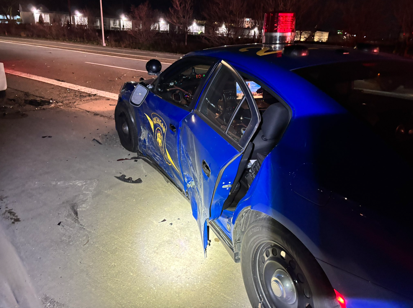 Driver crashes into MSP patrol car, 2 others on I-94
