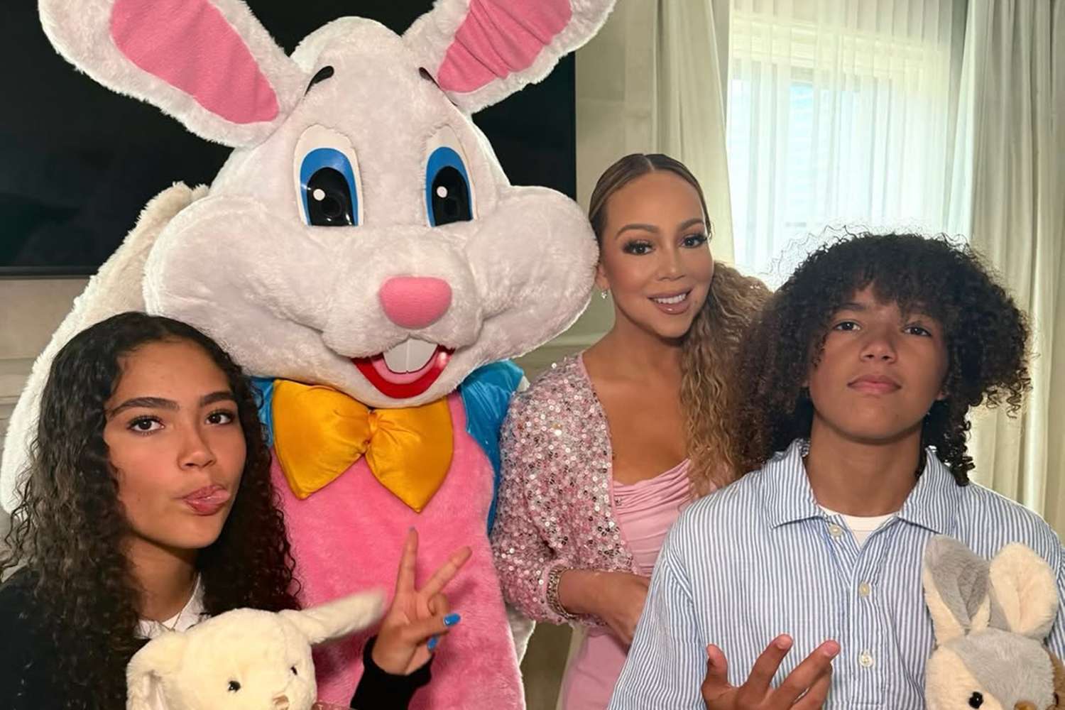 Mariah Carey and Nick Cannon's twins Monroe and Moroccan look just like