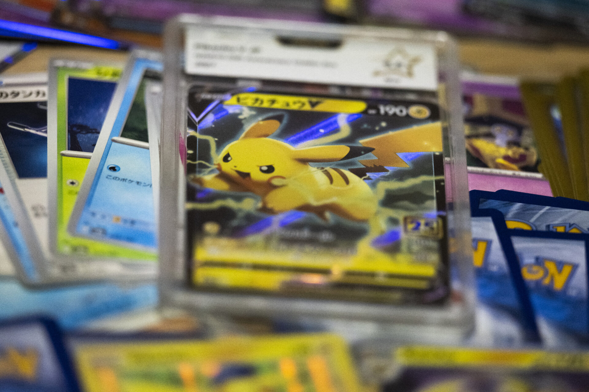 A onda mundial de roubos de cartas Pokémon