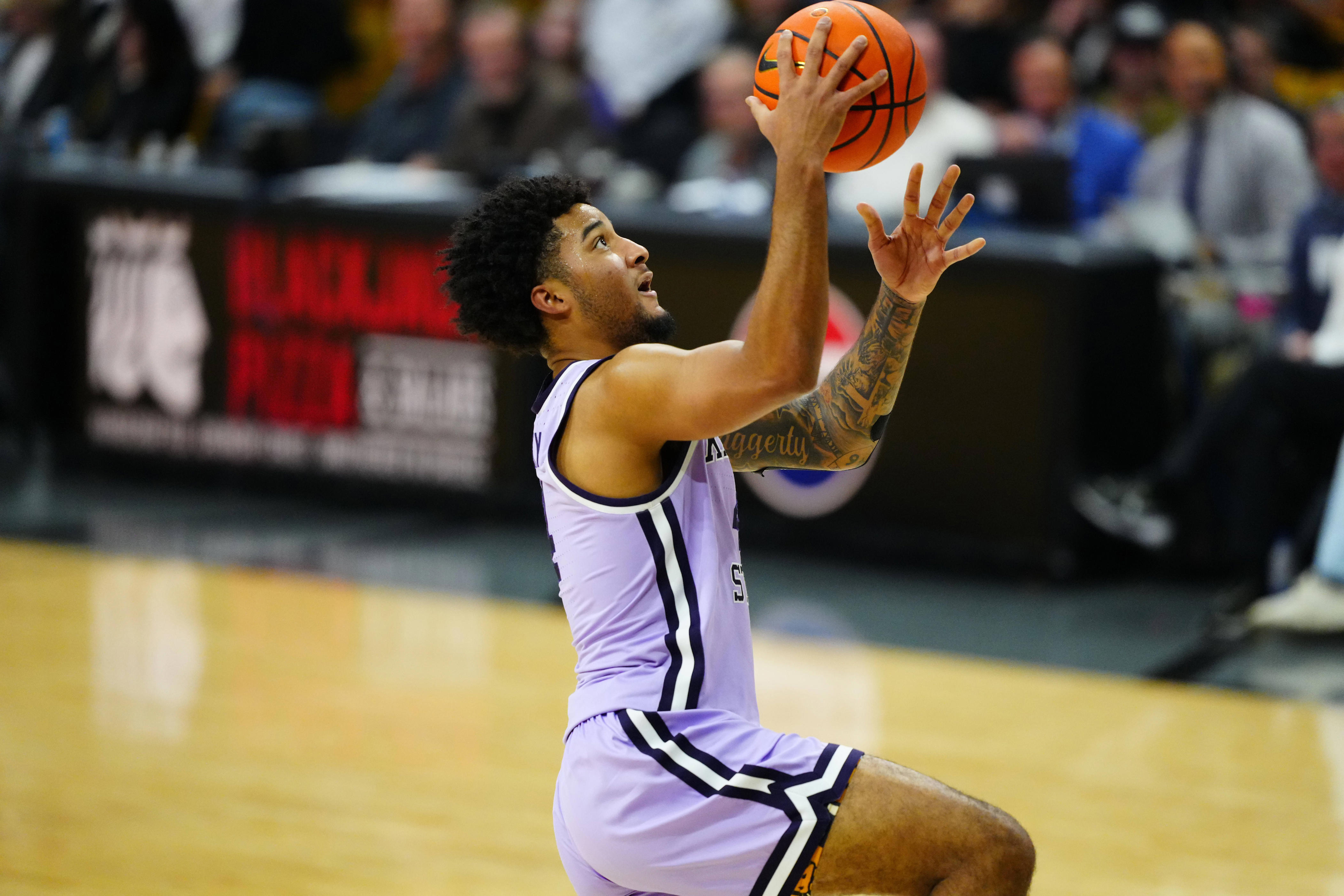 Kansas State leading scorer re-enters transfer portal