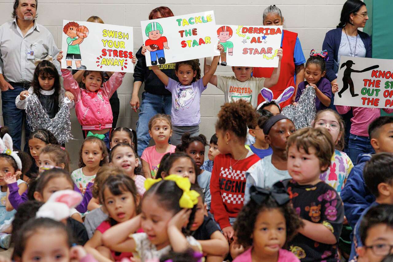 Behind the STAAR pep rallies, pressure mounts for San Antonio schools ...
