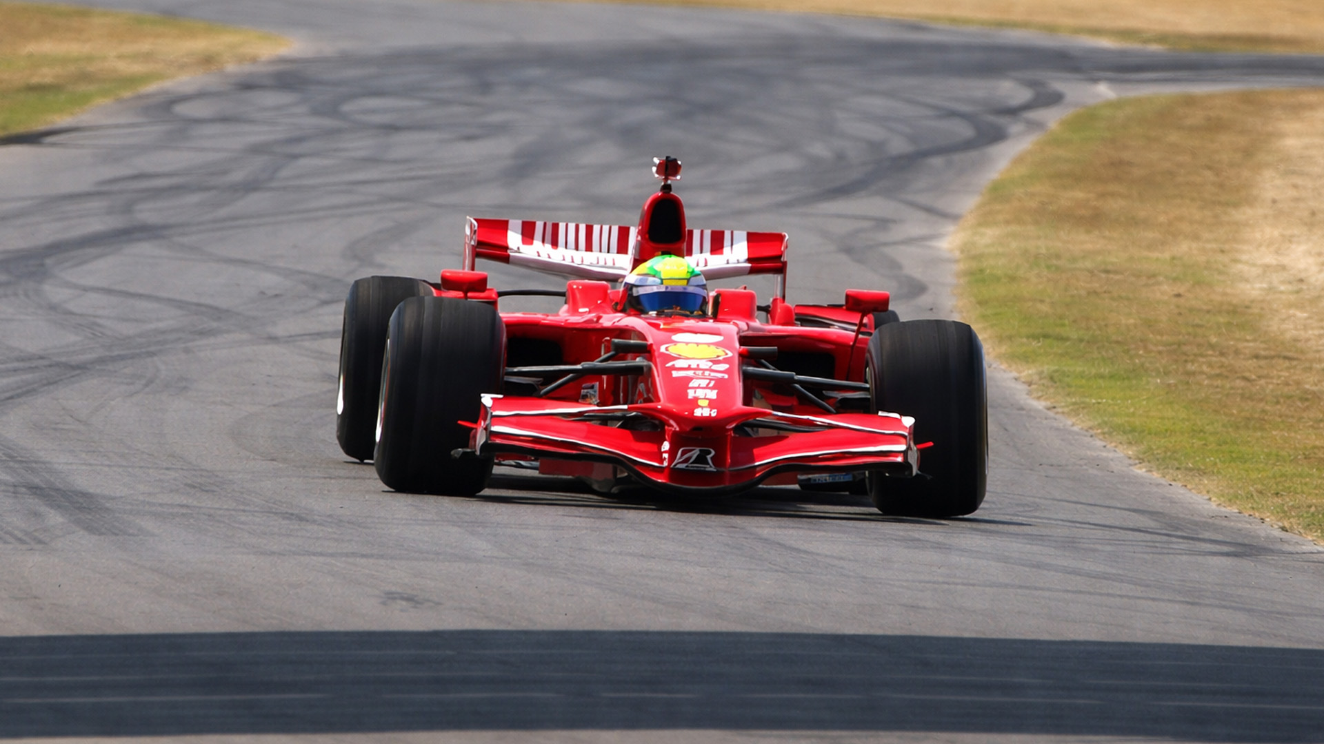 Hoe snel is de Ferrari F2008 eigenlijk?
