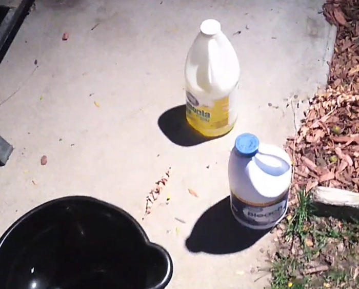 52 real-life safety tips that might just protect you one day