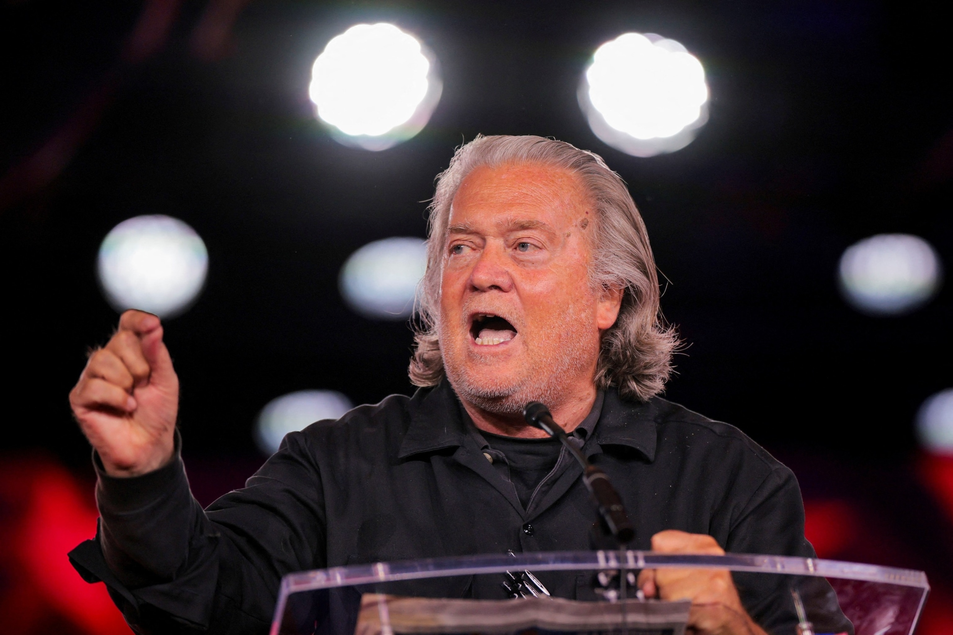 Supreme Court vacates Steve Bannon contempt-of-Congress charges