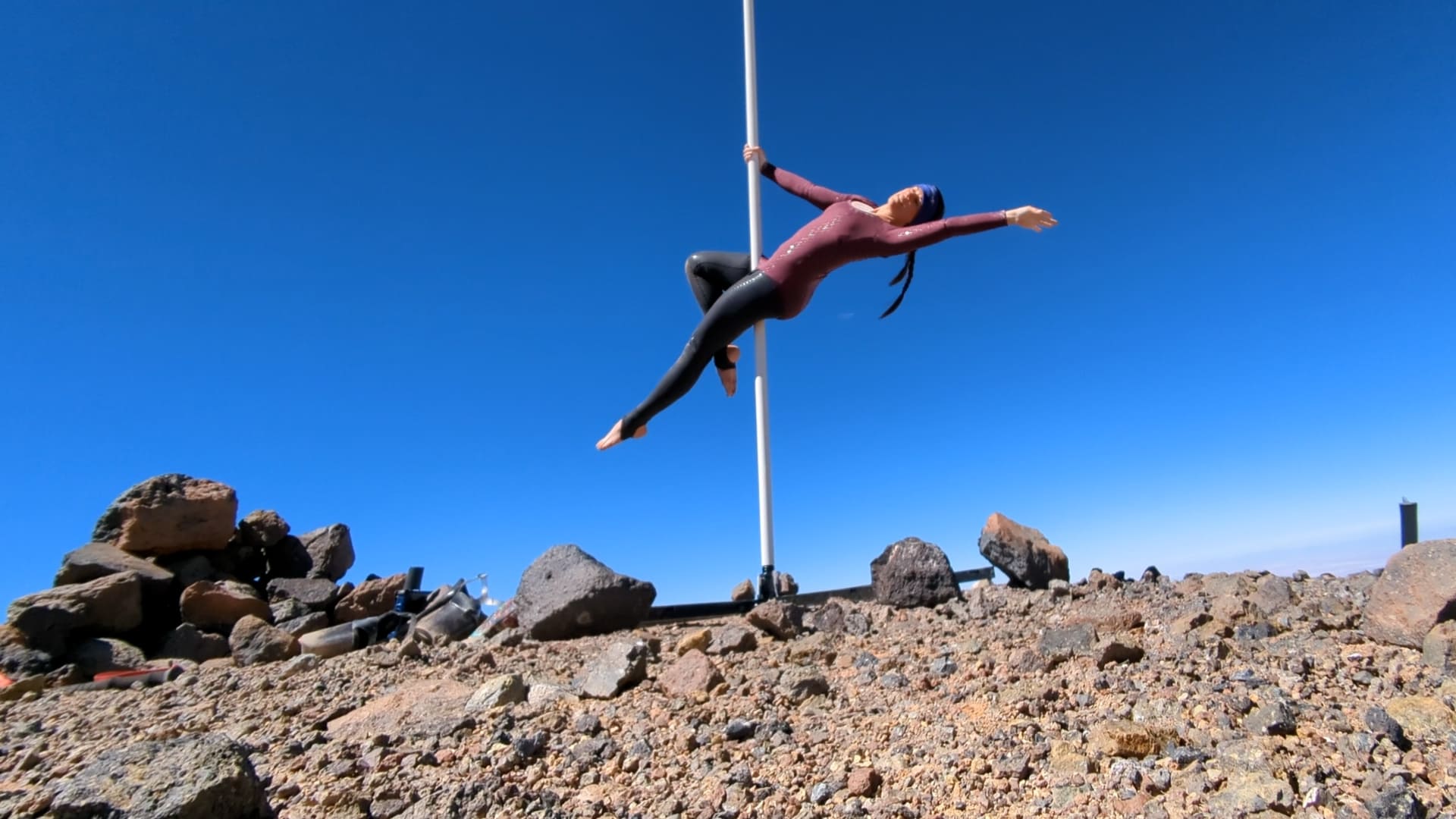 Highest altitude pole dance routine