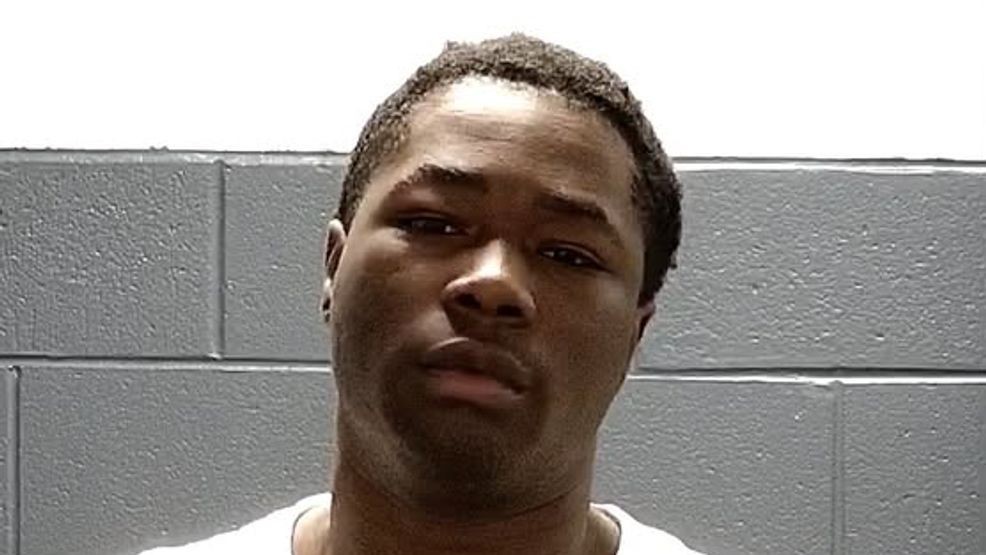 Mullins man held without bond on child sex crime charge