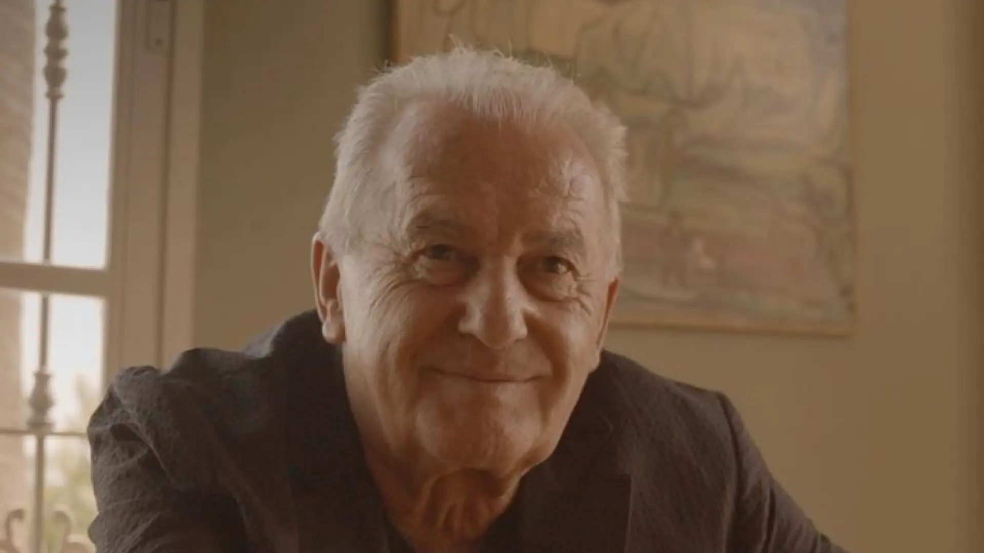 La emotiva historia de amor detrás de una canción de Víctor Manuel ...