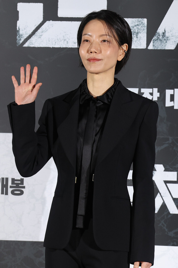 S Korean actress Kim Shin-rok