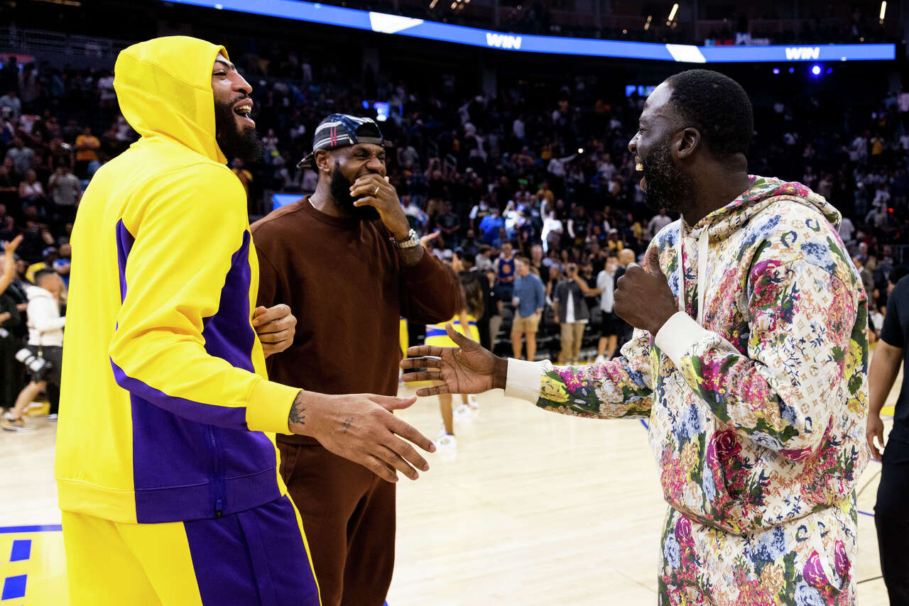 LeBron James finally gets Draymond Green back in wild new TV prank