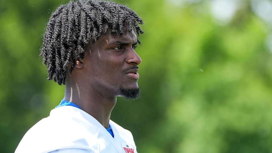 Ennis Rakestraw Jr. is navigating dangerous waters with Lions this ...