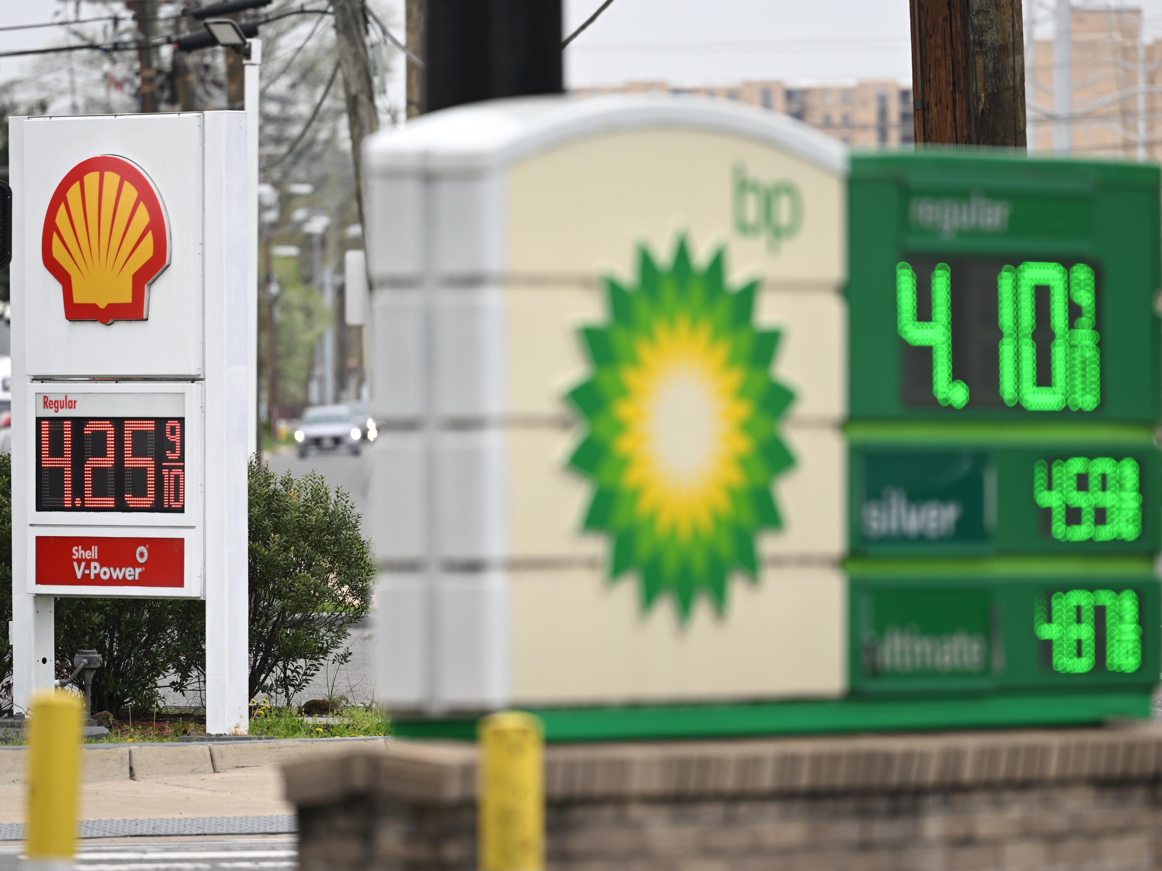 JPMorgan says US gas prices could soon jump above $5 a gallon if the ...