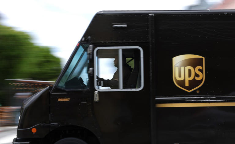 Teamsters secure UPS buyout cap; NLRB calls Amazon to the bargaining table