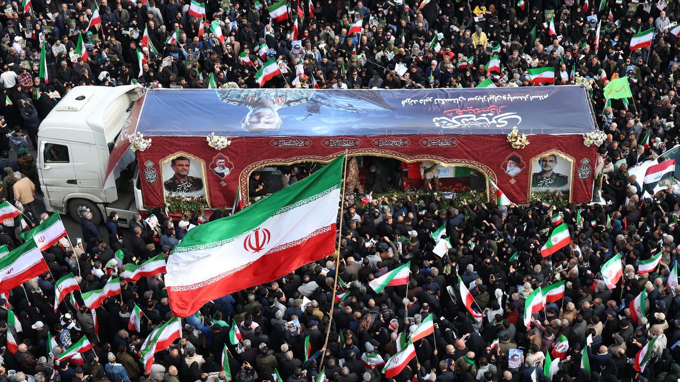 Iran sends "maximalist" peace plan response as Trump deadline looms<br><br>