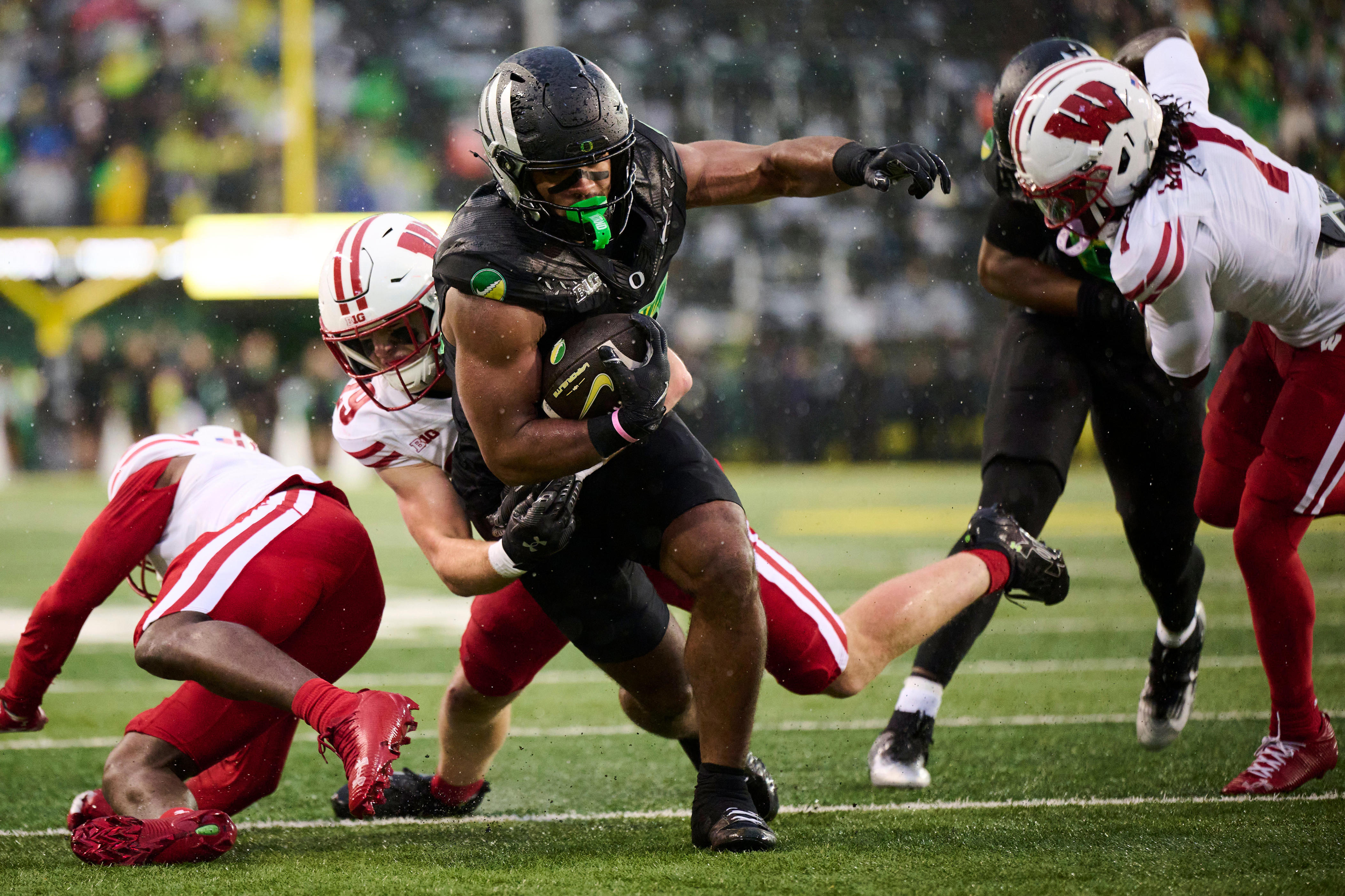Panthers finally find answer to TE problem in new mock draft