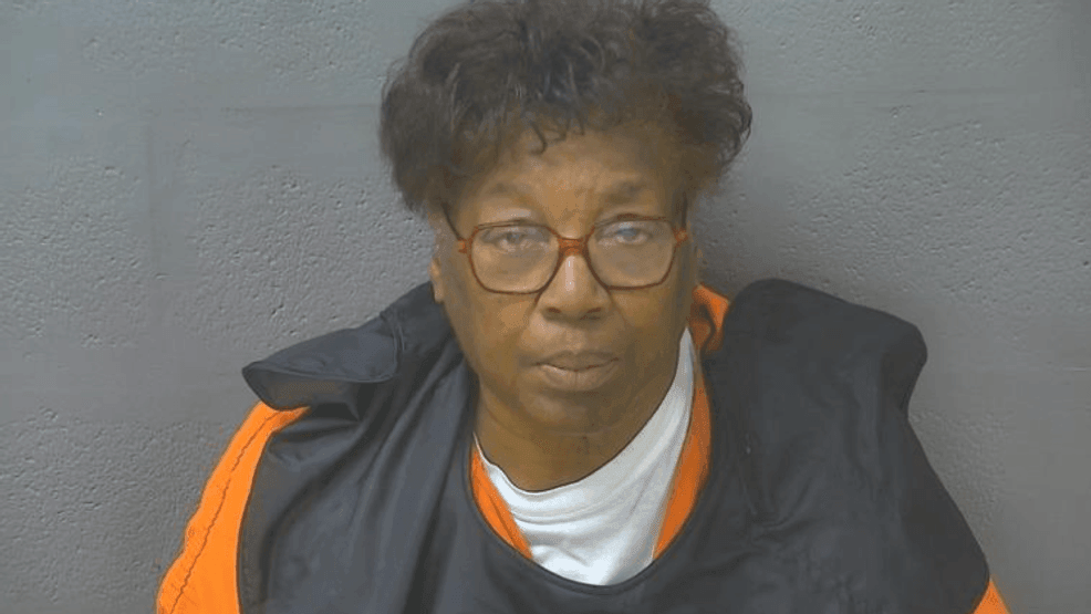 Lynchburg bus driver arrested, charged with strangling child on the bus