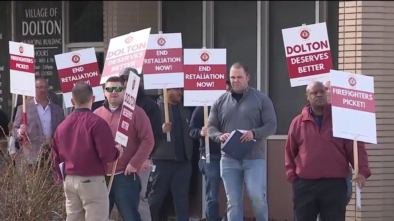 Dolton firefighters raise safety issues, warn community could be at risk