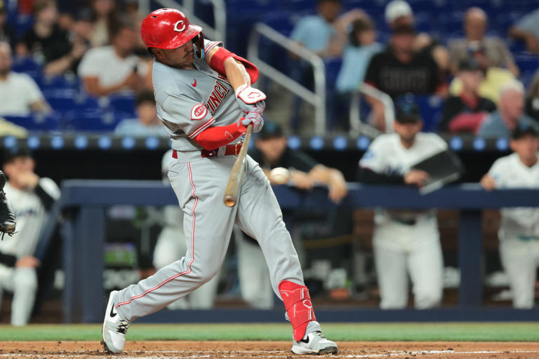 To err is human unless you're the Reds, who beat Marlins for 4th in row