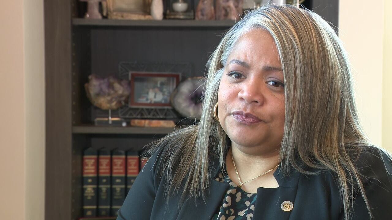 Judge orders metro Atlanta county to give DA her pension