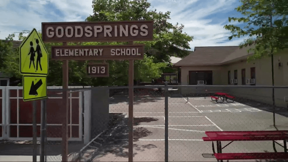Nevada's oldest operating school since 1913 closes its doors after ...